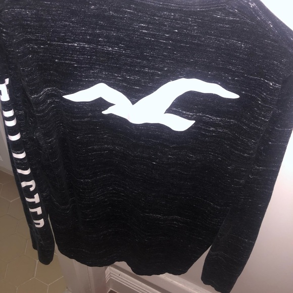 Hollister long sleeve - Picture 2 of 5